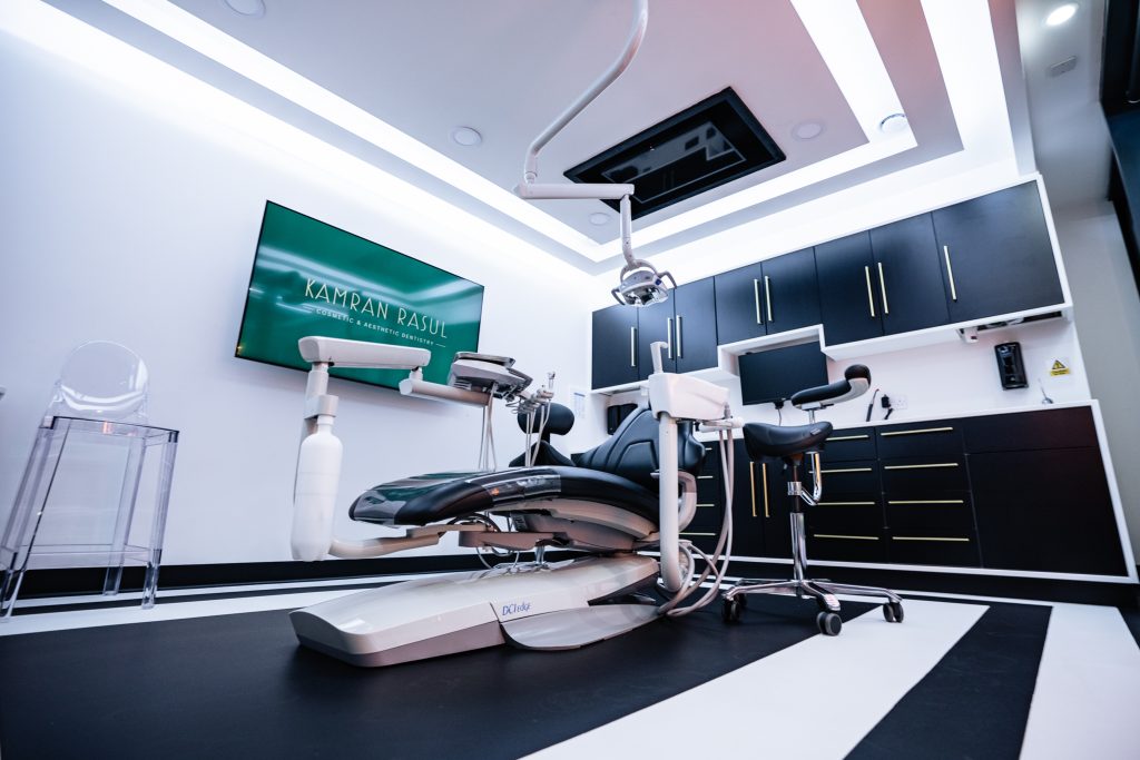 how long does a tooth extraction take